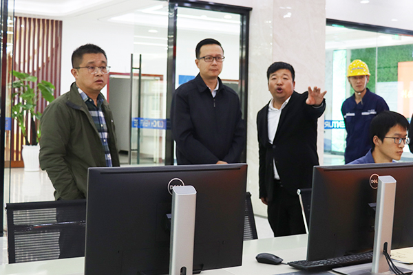 1636090936161120.jpg 中控室.jpg